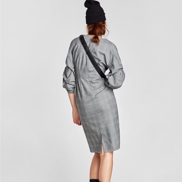 PLAID STATEMENT SLEEVE MIDI DRESS - Picture 3 of 5